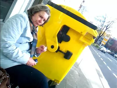 Блондинка відсмоктала безплатне порно відео онлайн член свого нового друга