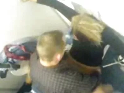Спортивна брюнетка насолоджується дивитись порно відео гарним трахом після тренування