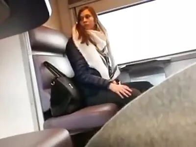 Сексуальна, як пекло, дівчина Емілі Аддісон вдарилася відео онлайн секс об підлогу