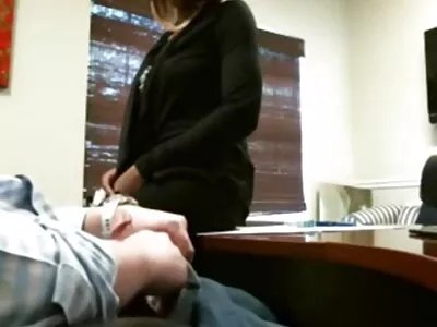 Гаряча мачуха Трініті порно відео дівчат Сент-Клерс відсмоктує член і трахає пасинка