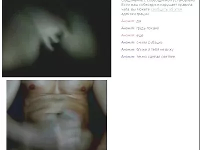 Братлива школярка Торі Белламі кидає свою ххх відео онлайн мокру кицьку
