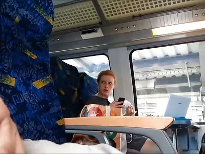 Гарненька Кайса Норд і як знімають порно відео величезна секс-іграшка